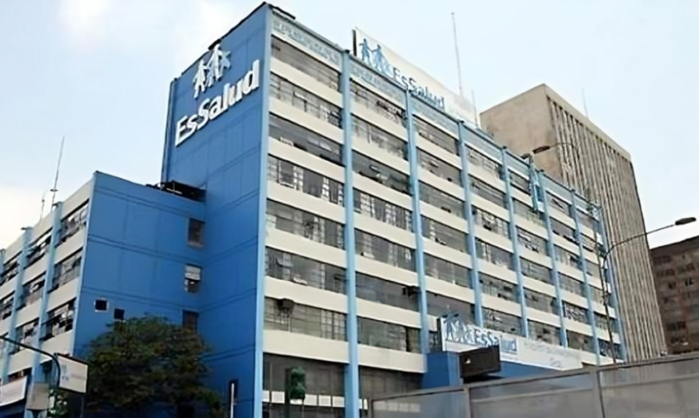 essalud-no-recibe-presupuesto-del-tesoro-publico-vive-de-los-aportes