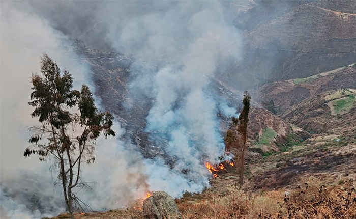 Incendio-forestal-en-Ocros-ok