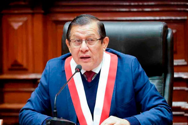 Eduardo-Salhuana-sobre-censura