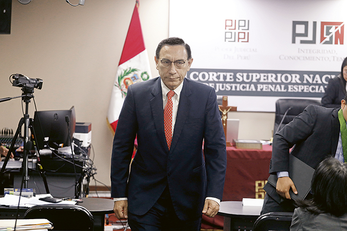 Martin_vizcarra_RevistaCaretas_2713