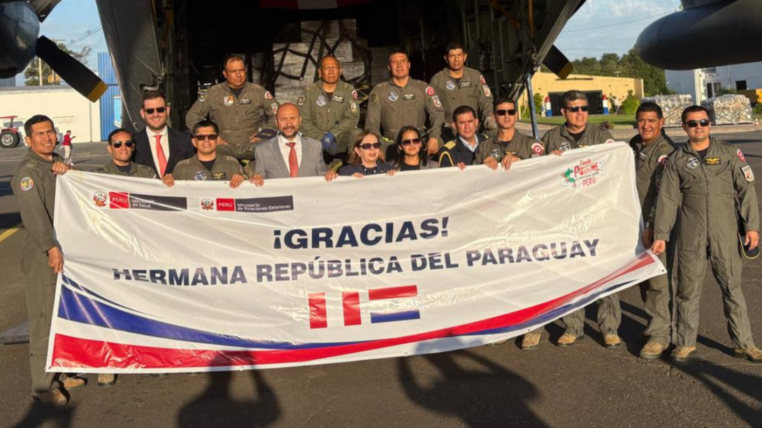 peru-recibe-donacion-suero-fisiologico-de-paraguay