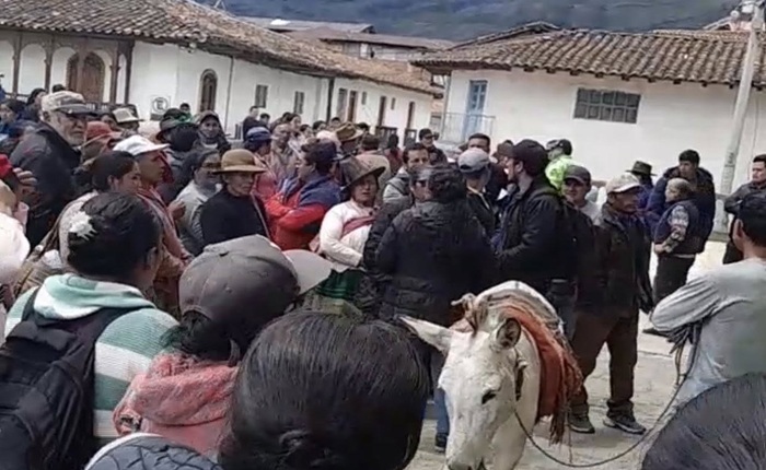 protesta con burr