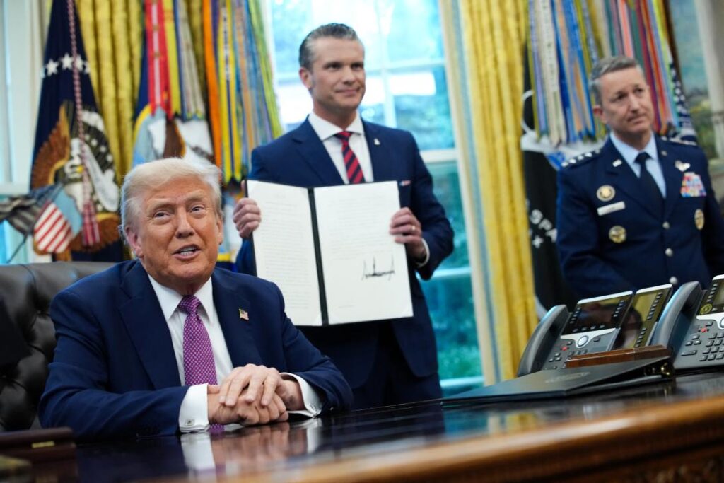 afp_20250905_2233907071_v1_highres_presidenttrumpmakesanannouncementandsignsexe