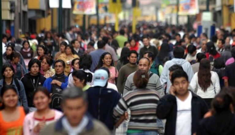 peruanos