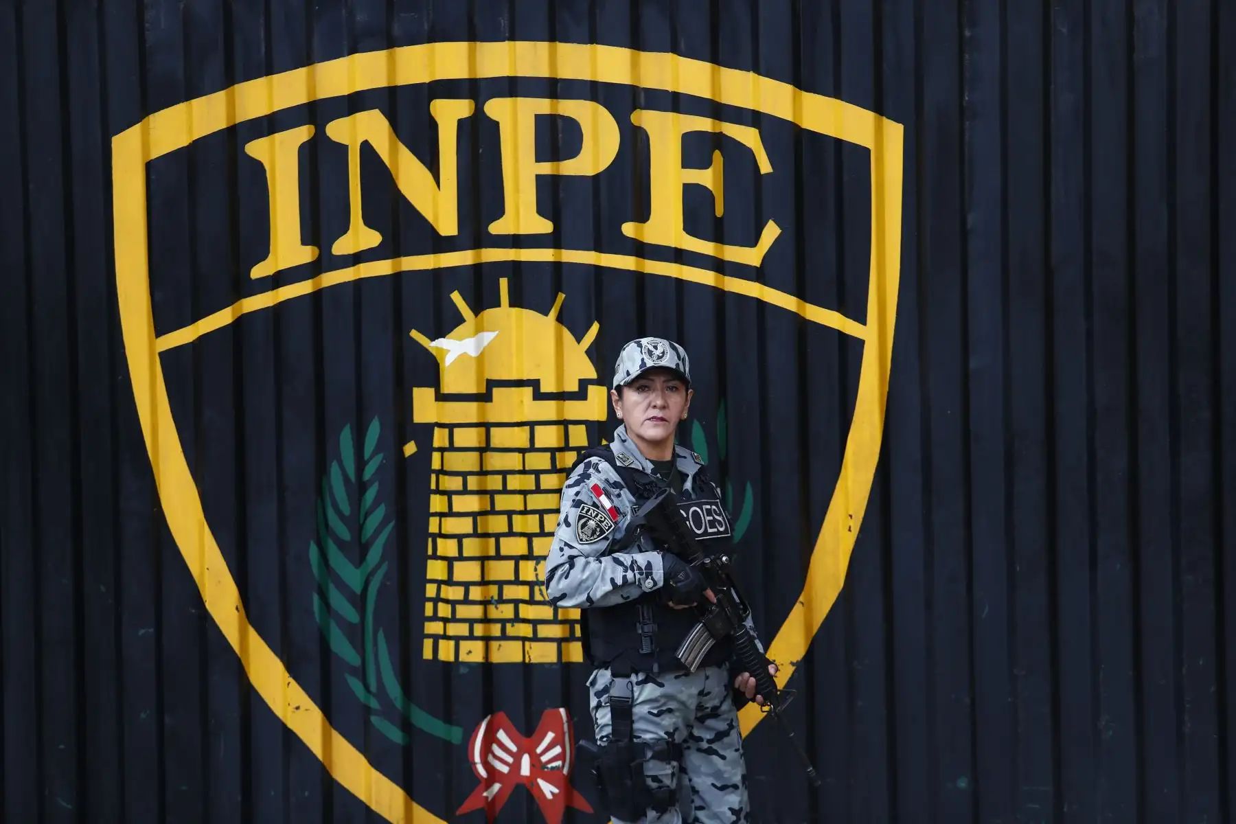 001162985w7371646916734474012