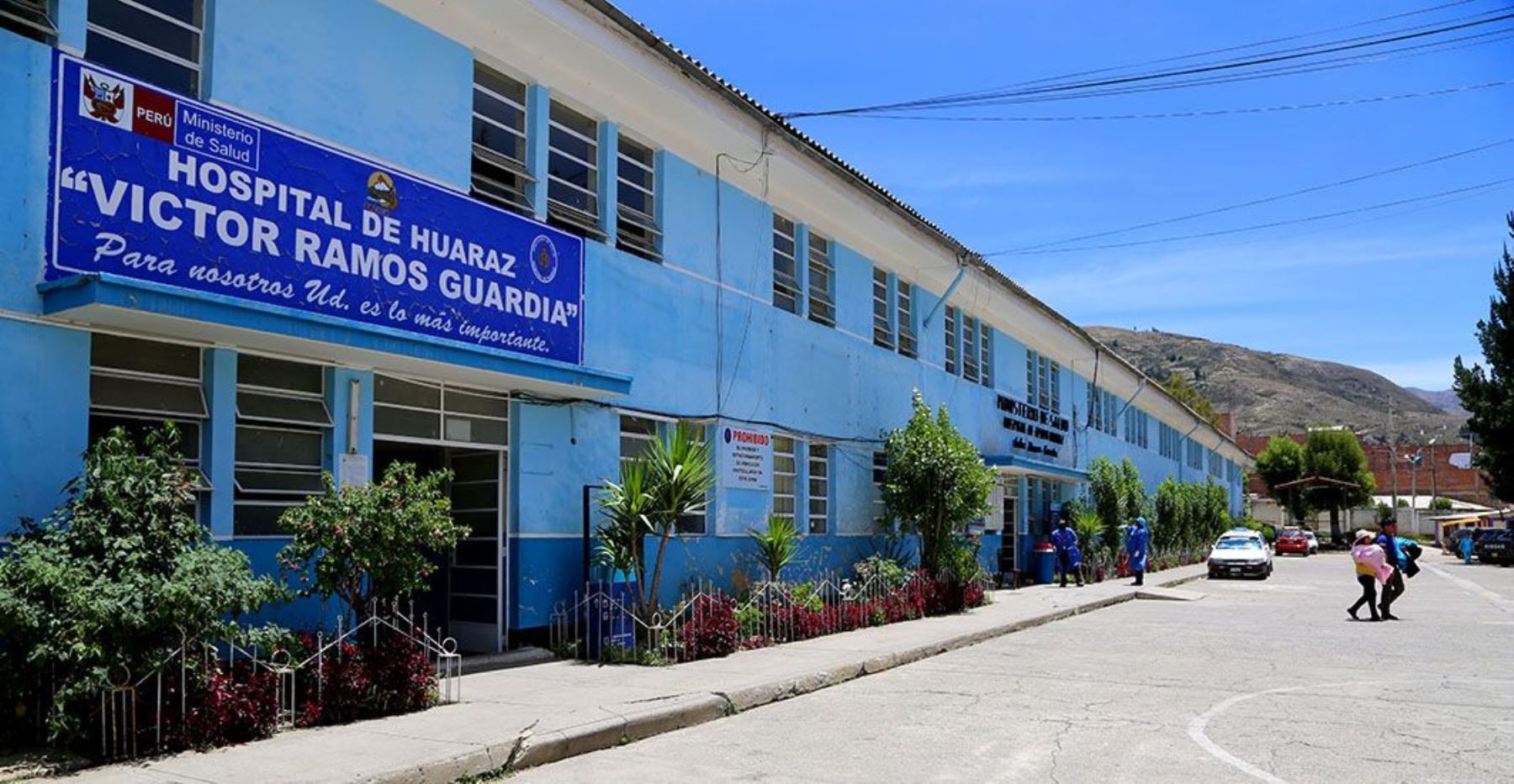 000270797w4856427972505187948