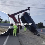 Crema Marrón Fotográfico Belleza Plataforma Lanzamiento Sitio Web (5)