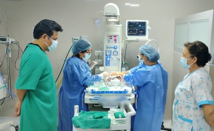 Salvan la vista de una bebé 1