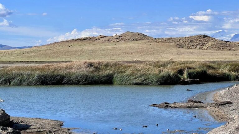 laguna-wilcacocha-bajo-espejo-de-agua